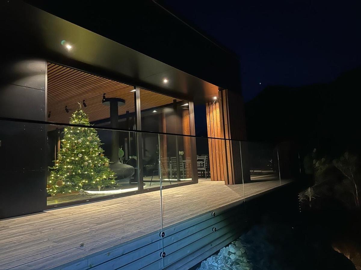Villa Kristina / Andalsnes Torvik Exterior photo
