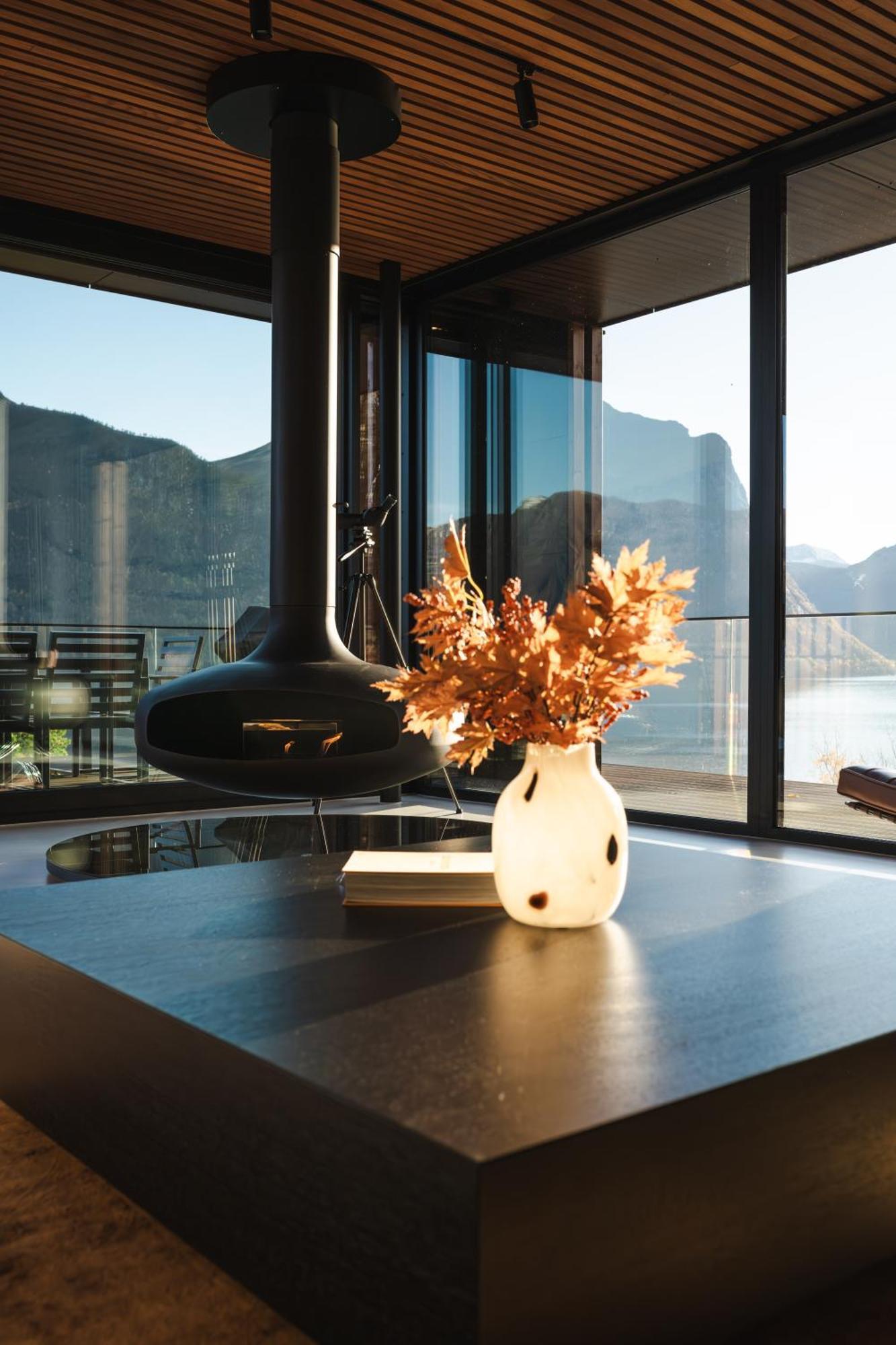 Villa Kristina / Andalsnes Torvik Exterior photo